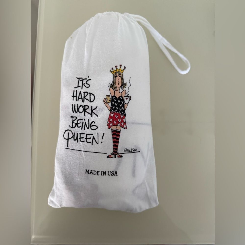 Emerson street clothing CoNightshirt in bag!
New!!!